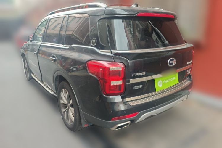 Used GAC Trumpchi GS8 2017 320T Two-Wheel Drive Luxury Smart Connectivity Version (7 Seats) Exterior 2
