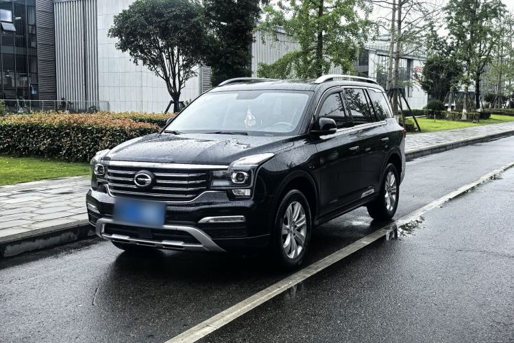 Used GAC Trumpchi GS8 2017 320T Two-Wheel Drive Luxury Edition (7 Seats) Exterior 2