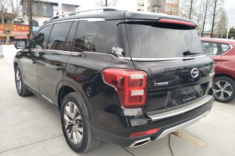 Used GAC Trumpchi GS8 2017 320T Two-Wheel Drive Luxury Smart Connectivity Version (7 Seats) Exterior 2