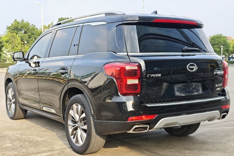 Used GAC Trumpchi GS8 2017 320T Two-Wheel Drive Luxury Smart Connectivity Version (7 Seats) Exterior 3