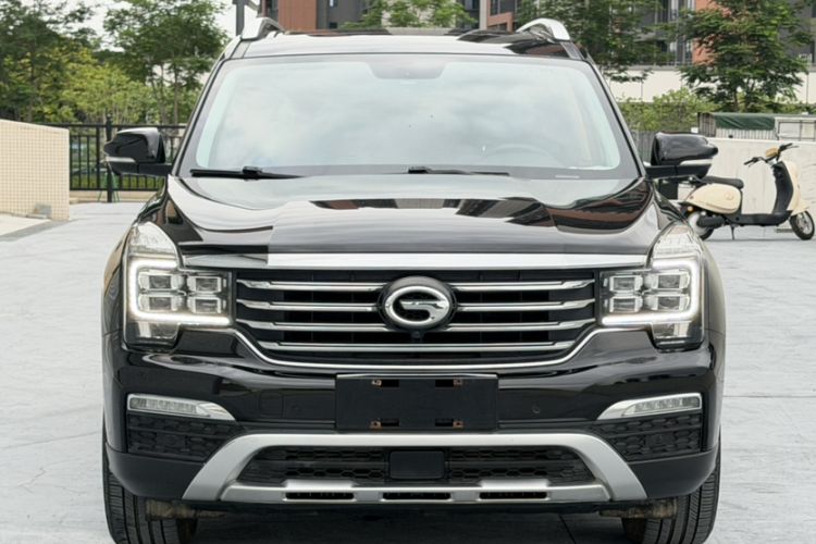 Used GAC Trumpchi GS8 2017 320T Two-Wheel Drive Prestige Version (7 Seats) Exterior 3