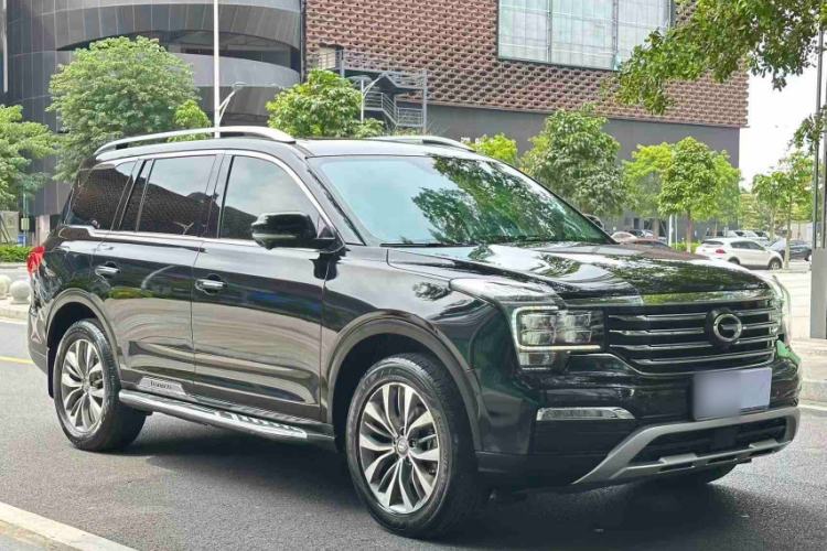 Used GAC Trumpchi GS8 2017 320T Two-Wheel Drive Luxury Smart Connectivity Version (7 Seats) Exterior 4
