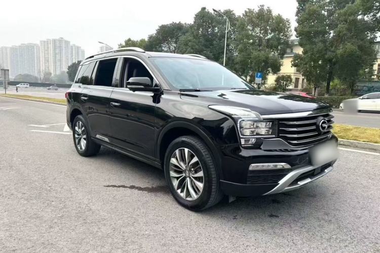 Used GAC Trumpchi GS8 2017 320T Two-Wheel Drive Luxury Smart Connectivity Version (7 Seats) Exterior 5