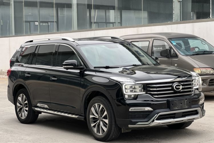 Used GAC Trumpchi GS8 2017 320T Two-Wheel Drive Luxury Smart Connectivity Version (7 Seats) Exterior 5