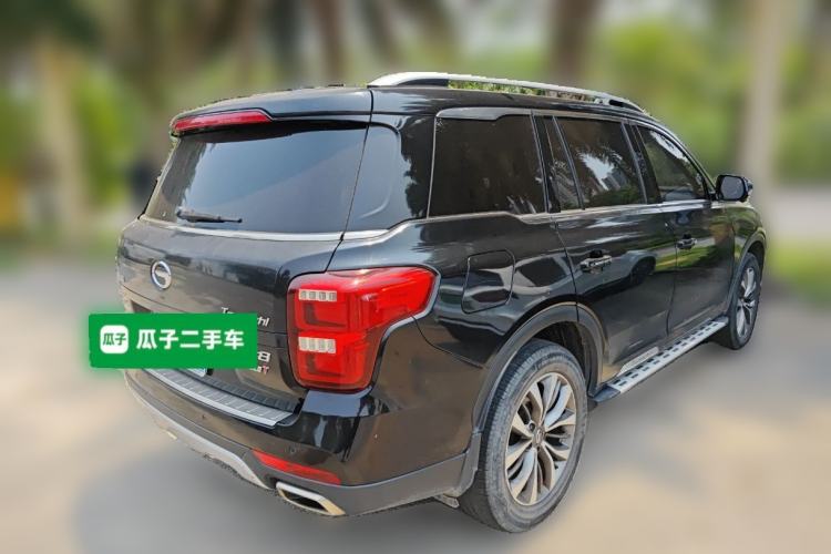 Used GAC Trumpchi GS8 2017 320T Two-Wheel Drive Luxury Smart Connectivity Version (7 Seats) Exterior 5