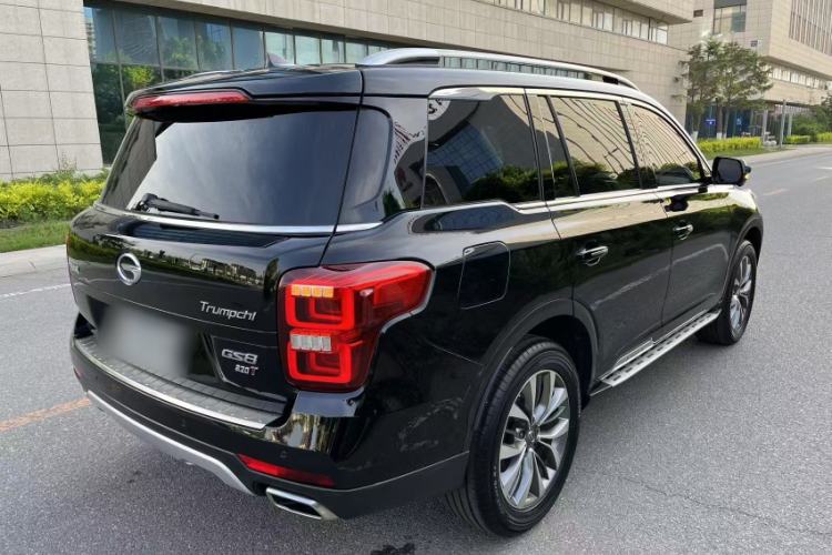 Used GAC Trumpchi GS8 2017 320T Two-Wheel Drive Luxury Smart Connectivity Version (7 Seats) Exterior 5