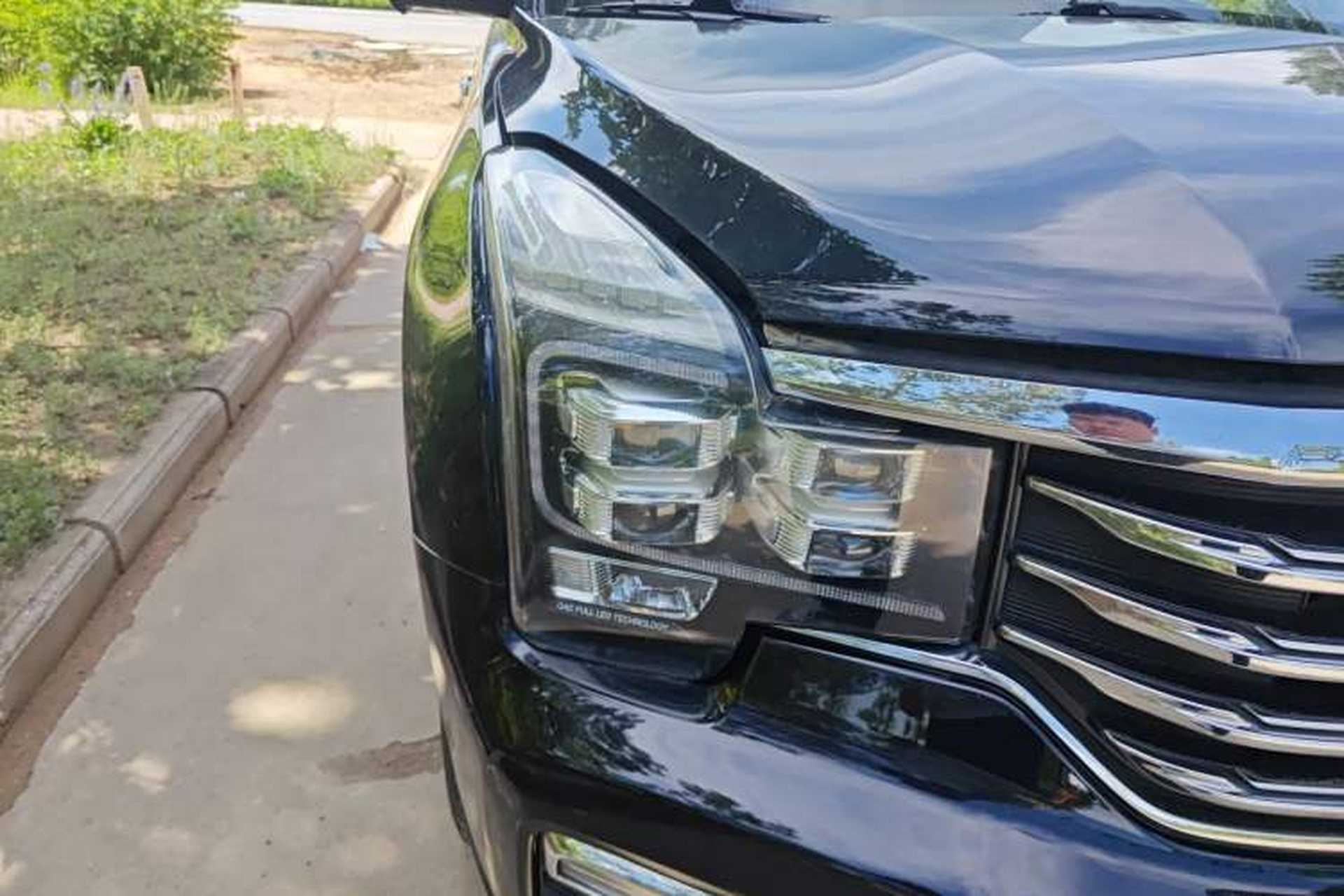 Used GAC Trumpchi GS8 2017 320T Two-Wheel Drive Luxury Smart Connectivity Version (7 Seats) Exterior 6