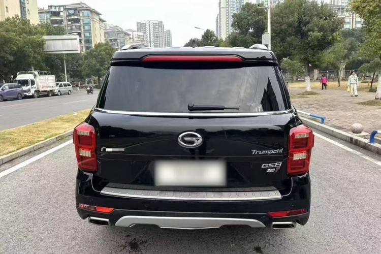 Used GAC Trumpchi GS8 2017 320T Two-Wheel Drive Luxury Smart Connectivity Version (7 Seats) Exterior 7