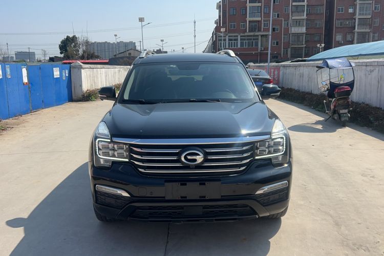 Used GAC Trumpchi GS8 2017 320T Two-Wheel Drive Luxury Smart Connectivity Version (7 Seats) Front