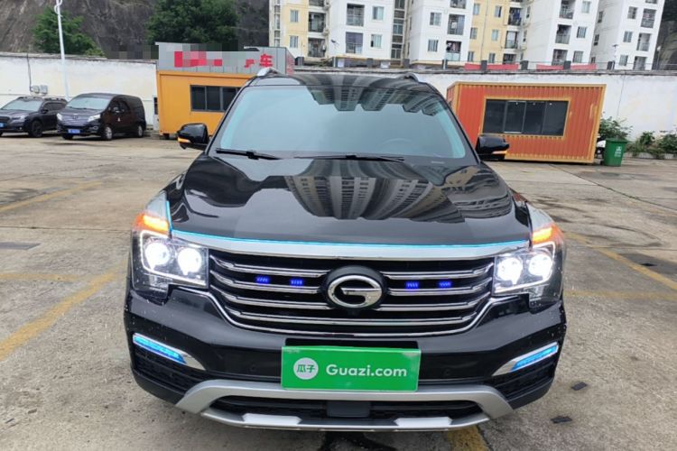 Used GAC Trumpchi GS8 2017 320T Two-Wheel Drive Luxury Smart Connectivity Version (7 Seats) Front