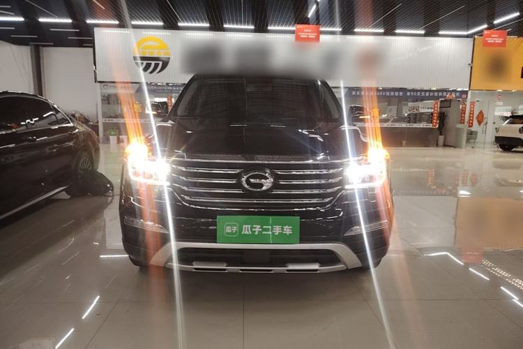 Used GAC Trumpchi GS8 2017 320T Two-Wheel Drive Luxury Smart Connectivity Version (7 Seats) Front