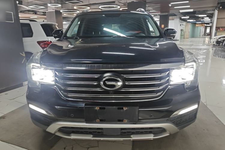 Used GAC Trumpchi GS8 2017 320T Two-Wheel Drive Luxury Smart Connectivity Version (7 Seats) Front