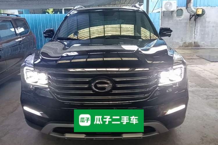 Used GAC Trumpchi GS8 2017 320T Two-Wheel Drive Luxury Smart Connectivity Version (7 Seats) Front