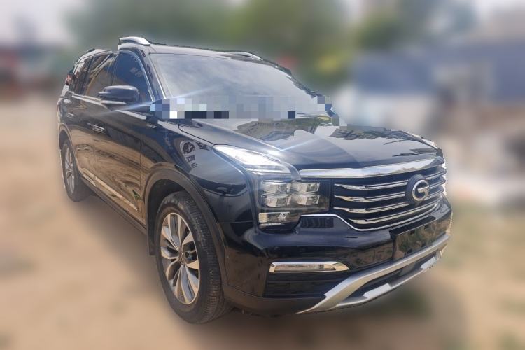 Used GAC Trumpchi GS8 2017 320T Two-Wheel Drive Luxury Smart Connectivity Version (7 Seats) Front Right 45 Deg