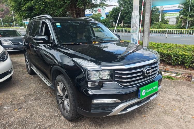 Used GAC Trumpchi GS8 2017 320T Four-Wheel Drive Luxury Smart Connectivity Version (7 Seats) Front Right 45 Deg