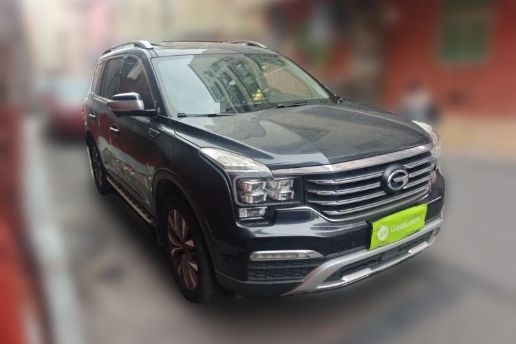 Used GAC Trumpchi GS8 2017 320T Two-Wheel Drive Luxury Smart Connectivity Version (7 Seats) Front Right 45 Deg