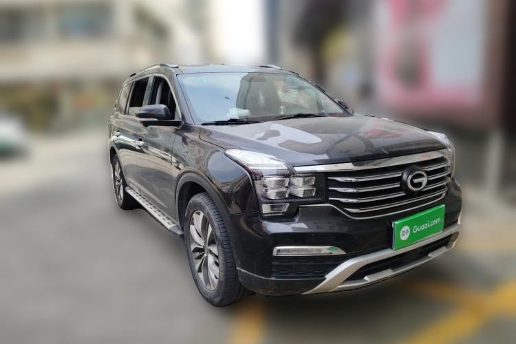 Used GAC Trumpchi GS8 2017 320T Two-Wheel Drive Luxury Smart Connectivity Version (7 Seats) Front Right 45 Deg