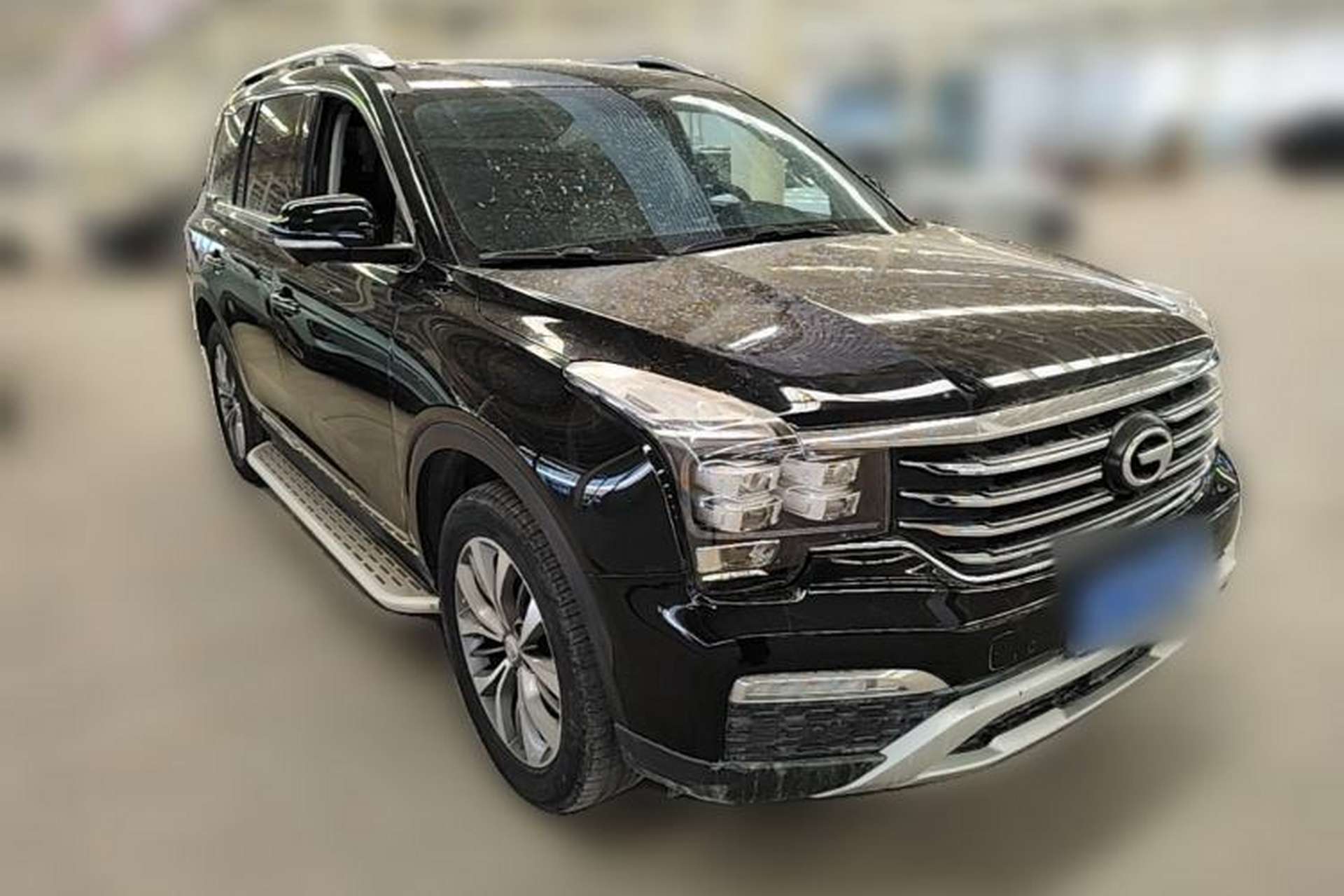 Used GAC Trumpchi GS8 2017 320T Two-Wheel Drive Luxury Smart Connectivity Version (7 Seats) Front Right 45 Deg