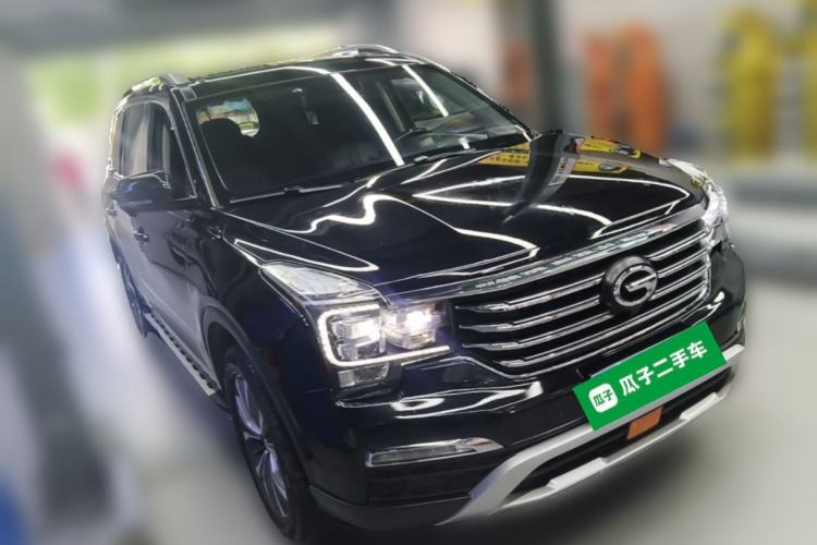 Used GAC Trumpchi GS8 2017 320T Two-Wheel Drive Luxury Smart Connectivity Version (7 Seats) Front Right 45 Deg