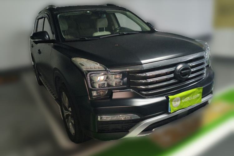 Used GAC Trumpchi GS8 2017 320T Two-Wheel Drive Luxury Smart Connectivity Version (7 Seats) Front Right 45 Deg