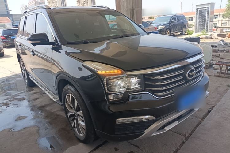 Used GAC Trumpchi GS8 2017 320T Two-Wheel Drive Luxury Smart Connectivity Version (7 Seats) Front Right 45 Deg
