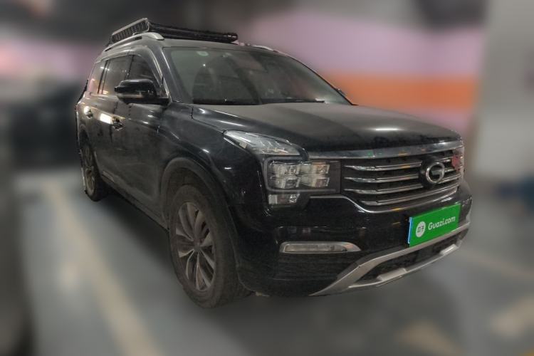 Used GAC Trumpchi GS8 2017 320T Four-Wheel Drive Luxury Smart Connectivity Version (7 Seats) Front Right 45 Deg