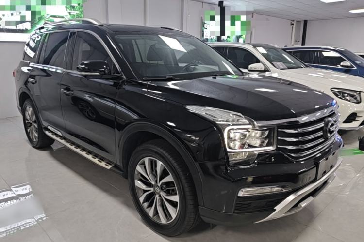 Used GAC Trumpchi GS8 2017 320T Two-Wheel Drive Luxury Smart Connectivity Version (7 Seats) Front Right 45 Deg
