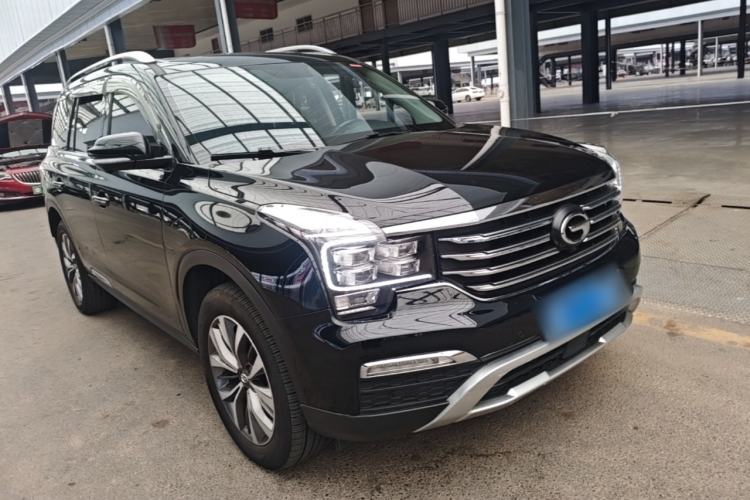 Used GAC Trumpchi GS8 2017 320T Two-Wheel Drive Luxury Smart Connectivity Version (7 Seats) Front Right 45 Deg