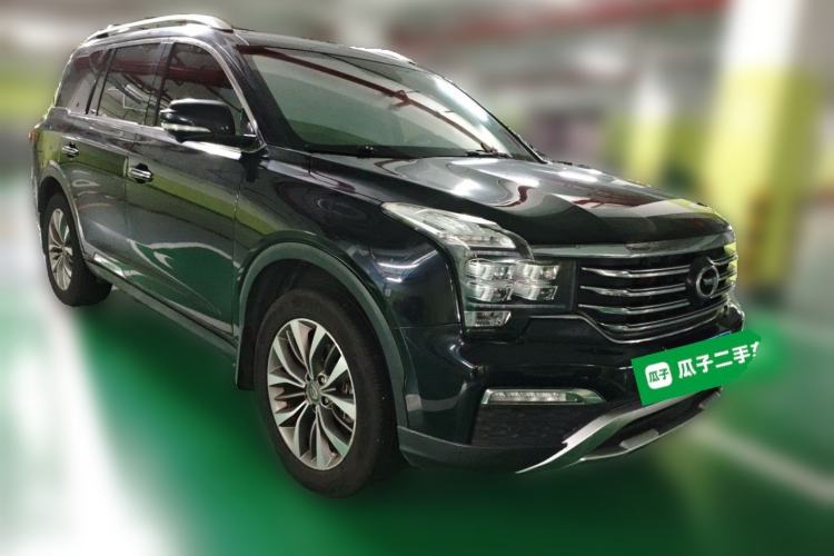 Used GAC Trumpchi GS8 2017 320T Two-Wheel Drive Luxury Smart Connectivity Version (7 Seats) Front Right 45 Deg