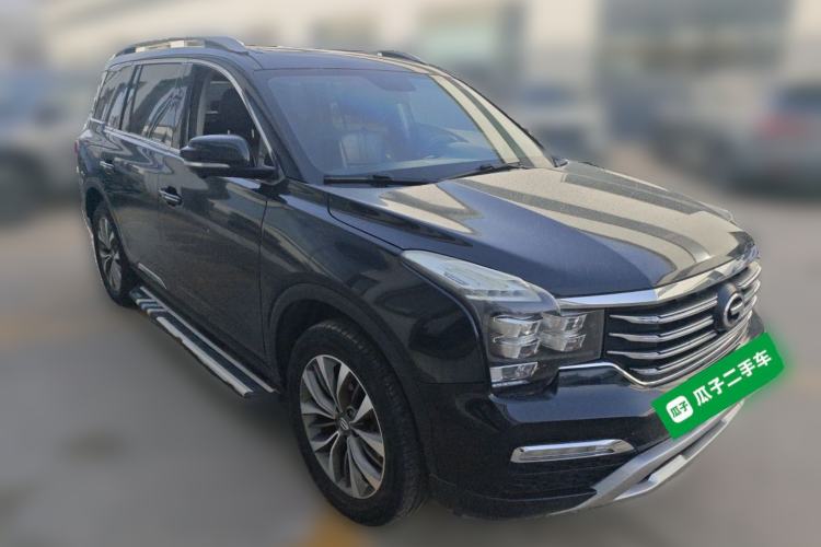 Used GAC Trumpchi GS8 2017 320T Two-Wheel Drive Luxury Smart Connectivity Version (7 Seats) Front Right 45 Deg