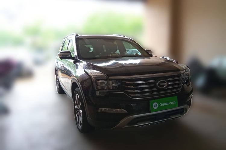 Used GAC Trumpchi GS8 2017 320T Two-Wheel Drive Luxury Smart Connectivity Version (7 Seats) Front Right 45 Deg