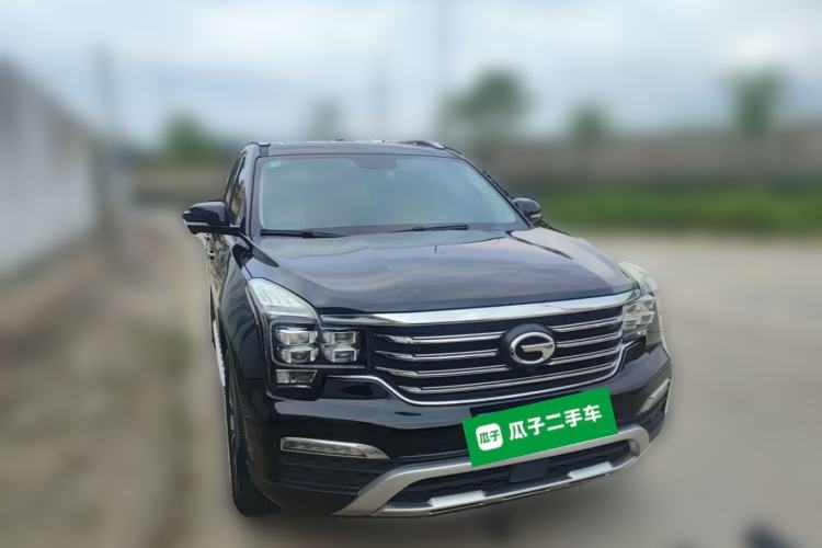 Used GAC Trumpchi GS8 2017 320T Two-Wheel Drive Luxury Smart Connectivity Version (7 Seats) Front Right 45 Deg