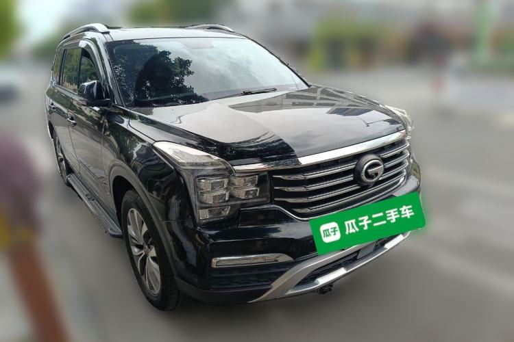 Used GAC Trumpchi GS8 2017 320T Two-Wheel Drive Luxury Smart Connectivity Version (7 Seats) Front Right 45 Deg