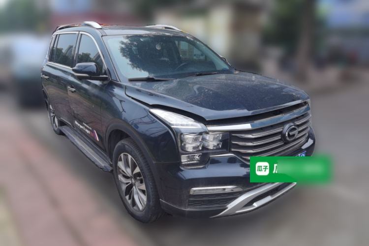 Used GAC Trumpchi GS8 2017 320T Two-Wheel Drive Luxury Smart Connectivity Version (7 Seats) Front Right 45 Deg