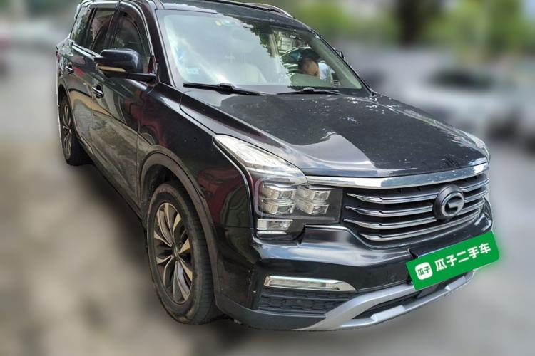 Used GAC Trumpchi GS8 2017 320T Two-Wheel Drive Prestige Version (7 Seats) Front Right 45 Deg