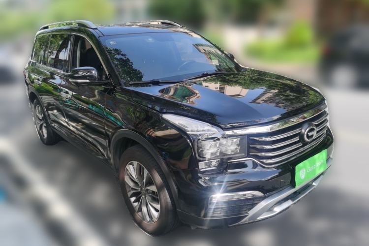 Used GAC Trumpchi GS8 2017 320T Two-Wheel Drive Luxury Smart Connectivity Version (7 Seats) Front Right 45 Deg