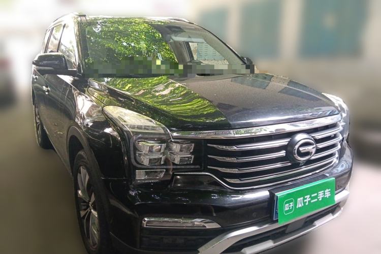 Used GAC Trumpchi GS8 2017 320T Two-Wheel Drive Luxury Smart Connectivity Version (7 Seats) Front Right 45 Deg