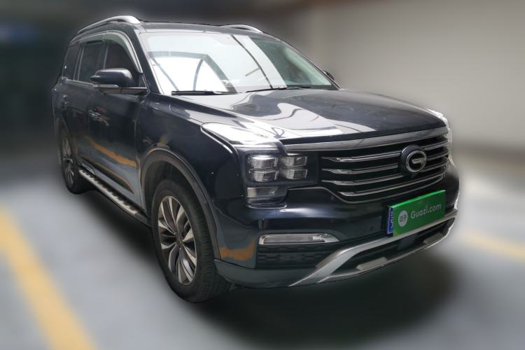Used GAC Trumpchi GS8 2017 320T Two-Wheel Drive Luxury Edition (7 Seats) Front Right 45 Deg