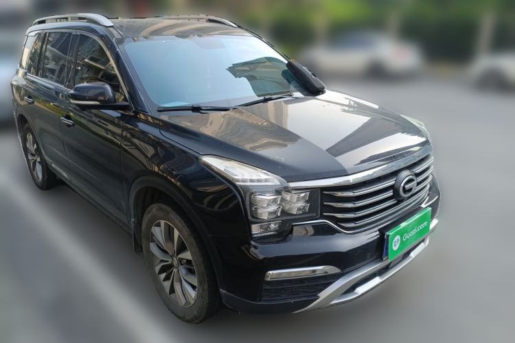 Used GAC Trumpchi GS8 2017 320T Two-Wheel Drive Luxury Smart Connectivity Version (7 Seats) Front Right 45 Deg