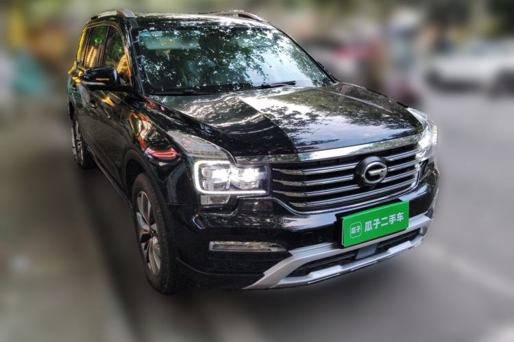 Used GAC Trumpchi GS8 2017 320T Two-Wheel Drive Luxury Smart Connectivity Version (7 Seats) Front Right 45 Deg