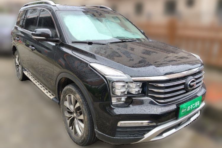 Used GAC Trumpchi GS8 2017 320T Two-Wheel Drive Luxury Smart Connectivity Version (7 Seats) Front Right 45 Deg
