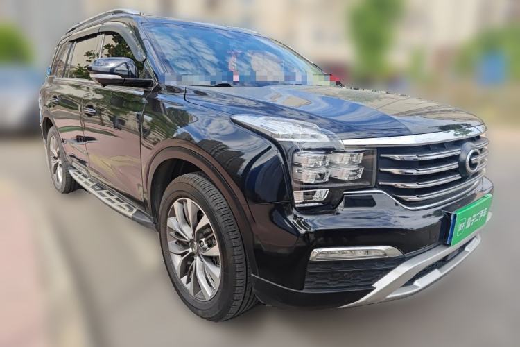 Used GAC Trumpchi GS8 2017 320T Two-Wheel Drive Luxury Smart Connectivity Version (7 Seats) Front Right 45 Deg