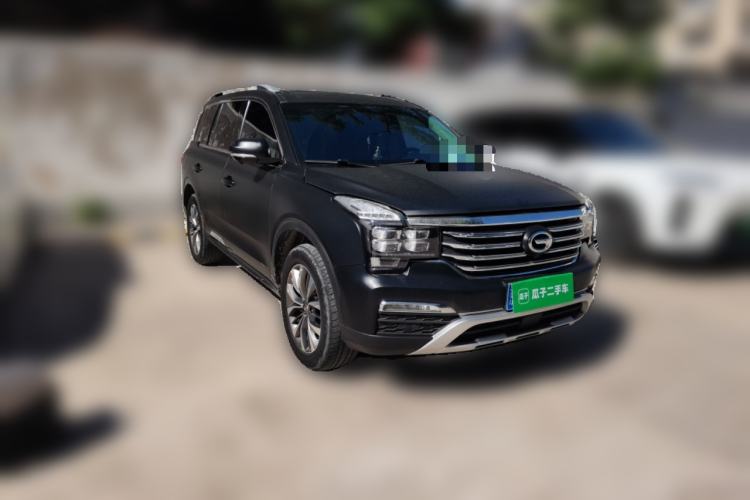 Used GAC Trumpchi GS8 2017 320T Two-Wheel Drive Luxury Smart Connectivity Version (7 Seats) Front Right 45 Deg