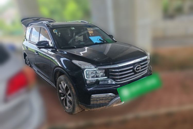 Used GAC Trumpchi GS8 2017 320T Two-Wheel Drive Luxury Smart Connectivity Version (7 Seats) Front Right 45 Deg
