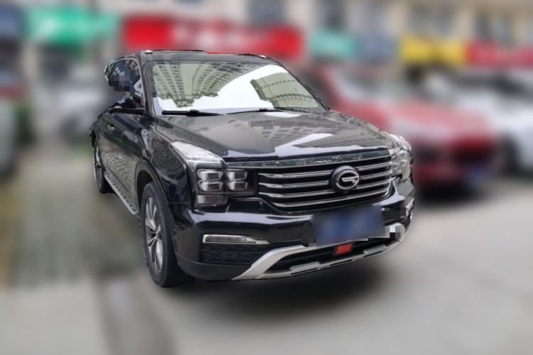 Used GAC Trumpchi GS8 2017 320T Two-Wheel Drive Luxury Smart Connectivity Version (7 Seats) Front Right 45 Deg
