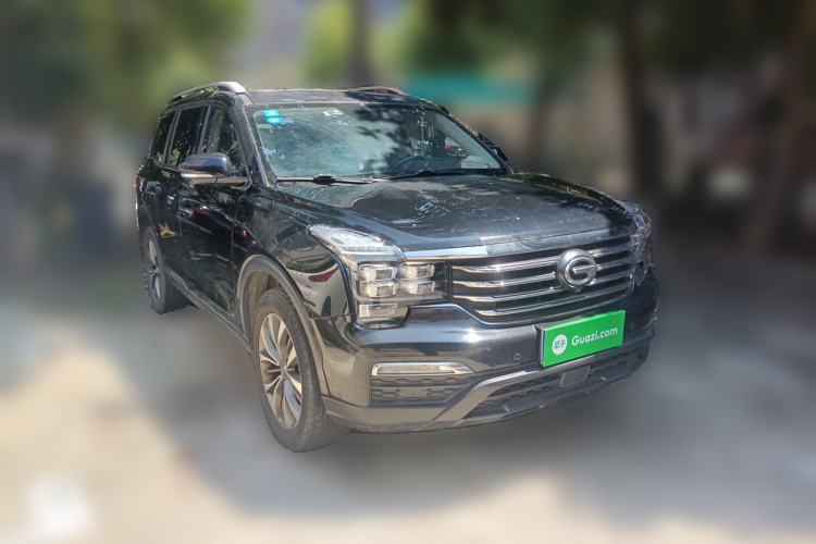 Used GAC Trumpchi GS8 2017 320T Two-Wheel Drive Luxury Smart Connectivity Version (7 Seats) Front Right 45 Deg