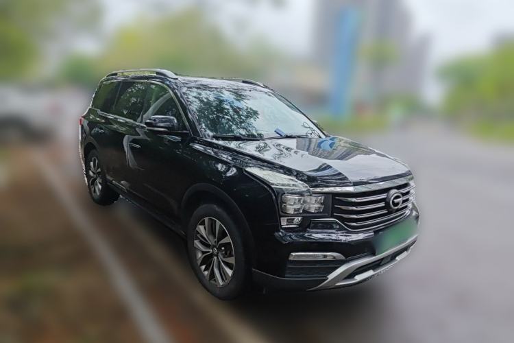 Used GAC Trumpchi GS8 2017 320T Two-Wheel Drive Luxury Smart Connectivity Version (7 Seats) Front Right 45 Deg