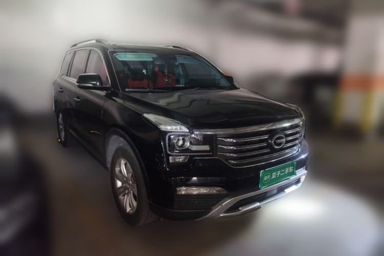 Used GAC Trumpchi GS8 2017 320T Two-Wheel Drive Luxury Edition (7 Seats) Front Right 45 Deg