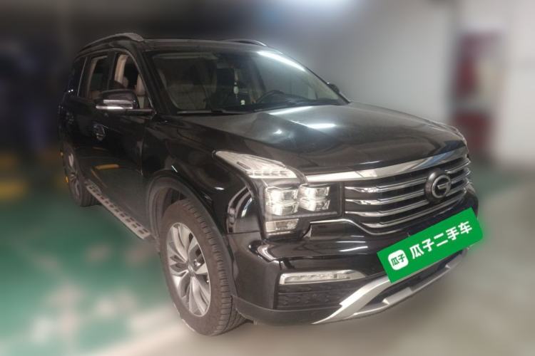 Used GAC Trumpchi GS8 2017 320T Two-Wheel Drive Luxury Smart Connectivity Version (7 Seats) Front Right 45 Deg