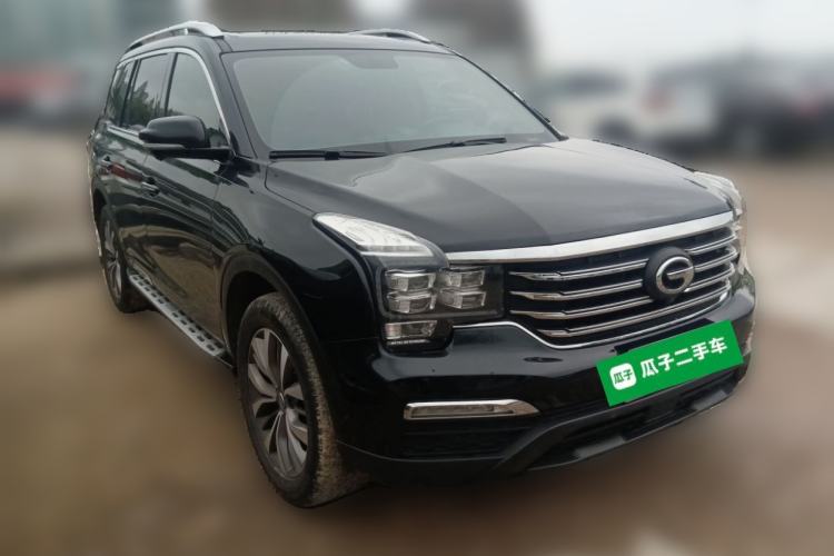 Used GAC Trumpchi GS8 2017 320T Two-Wheel Drive Luxury Smart Connectivity Version (7 Seats) Front Right 45 Deg